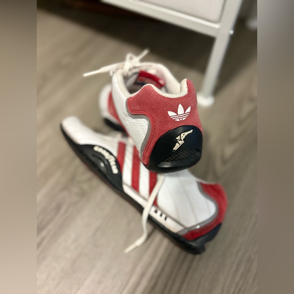 Adidas Kids Sneakers in Red and White